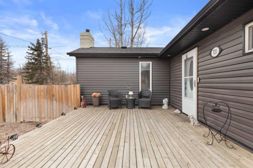 721 4 Avenue, Dunmore, AB - Outdoor With Deck Patio Veranda With Exterior