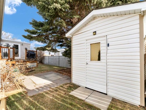 220 Fairchild Street Sw, Medicine Hat, AB - Outdoor With Exterior