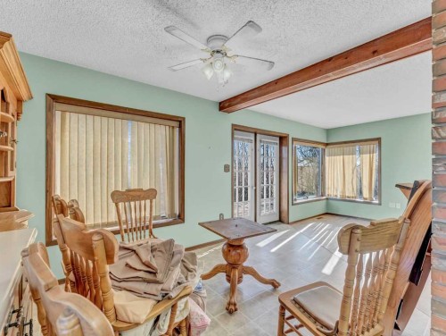 22222 Range Road 20, Bindloss, AB 