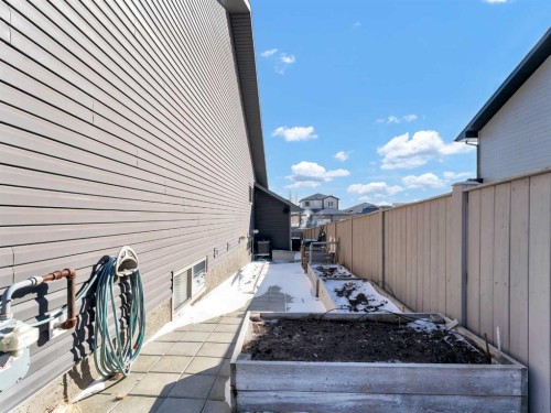 324 Ranchview Court Ne, Medicine Hat, AB - Outdoor With Exterior