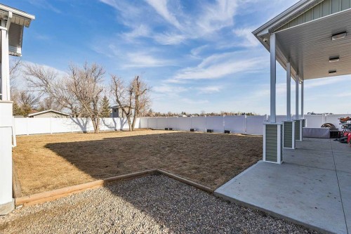 480 7 Street, Dunmore, AB - Outdoor With Exterior