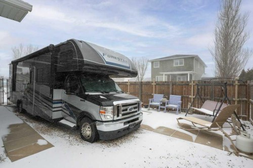 208 Westview Crescent West, Bow Island, AB - Outdoor