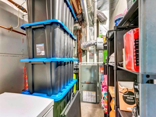 41 Somerside Gate Se, Medicine Hat, AB - Indoor