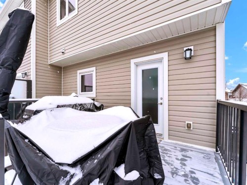 41 Somerside Gate Se, Medicine Hat, AB - Outdoor With Exterior