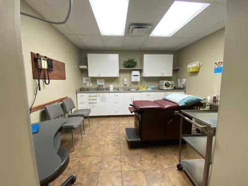 28 3 Street Ne, Medicine Hat, AB 