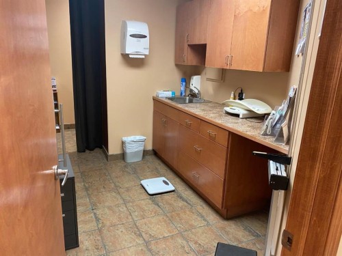 28 3 Street Ne, Medicine Hat, AB 