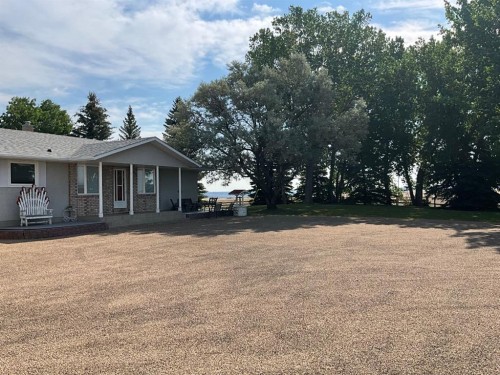 1600 Echo Dale Road Sw, Medicine Hat, AB - Outdoor With Deck Patio Veranda