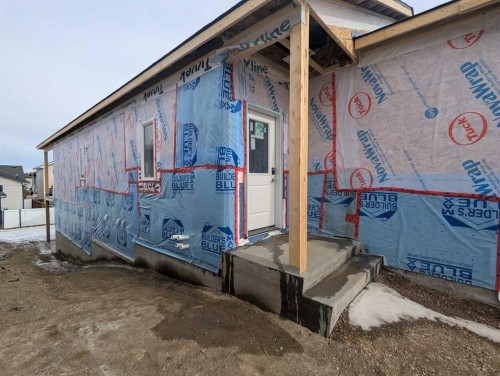 98 Sunwood Crescent Sw, Medicine Hat, AB - 