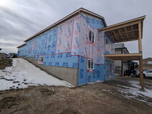 98 Sunwood Crescent Sw, Medicine Hat, AB - Outdoor