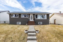 2666 16 Avenue SE Medicine Hat, AB T1A 3T7