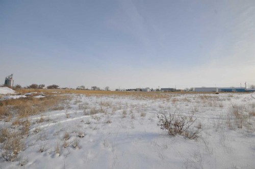 647 2 Avenue, Dunmore, AB 