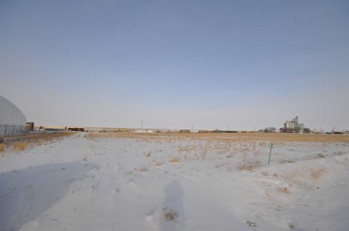 647 2 Avenue, Dunmore, AB 
