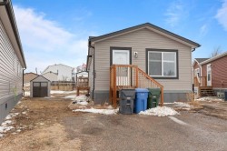 103 Anson Avenue SW Medicine Hat, AB T1A 7Z9