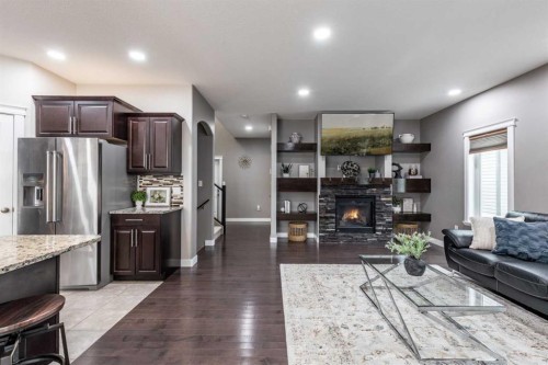 529 Somerside View Se, Medicine Hat, AB - Indoor With Fireplace