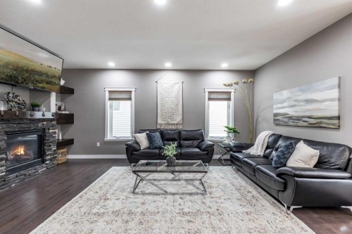 529 Somerside View Se, Medicine Hat, AB - Indoor Photo Showing Living Room With Fireplace