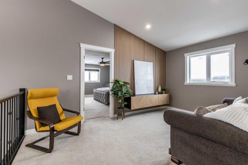 529 Somerside View Se, Medicine Hat, AB - Indoor Photo Showing Other Room