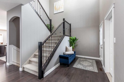 529 Somerside View Se, Medicine Hat, AB - Indoor Photo Showing Other Room