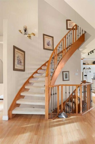 22 Turner Crescent Se, Medicine Hat, AB - Indoor Photo Showing Other Room