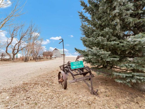 112079 Township Road 100  Bow Island, AB T0K 0G0