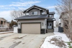 11 Sterling Link SE Medicine Hat, AB T1B 4N2