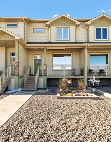 222 Ranchlands Boulevard NE Medicine Hat, AB T1C 0E3