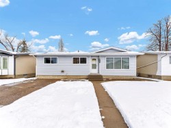 813 2 Street SE Redcliff, AB T0J 2P0