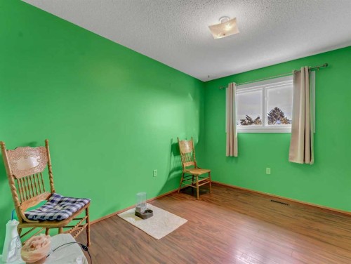 2 Rae Crescent Se, Medicine Hat, AB - Indoor