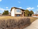 2 Rae Crescent Se, Medicine Hat, AB  - Outdoor 