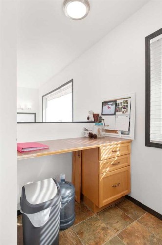 803 2 Avenue West, Foremost, AB - Indoor