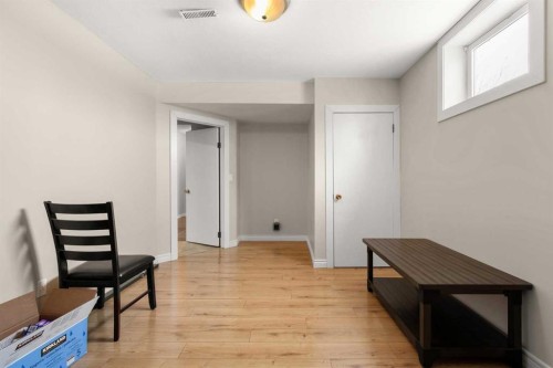 803 2 Avenue West, Foremost, AB - Indoor Photo Showing Other Room