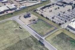 2702 34 Street NORTH Lethbridge, AB T1H 5T6