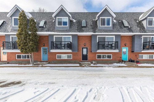 635 5 Street SE Medicine Hat, AB T1A 0N4