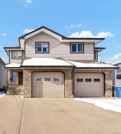 879 Ross Glen Drive SE Medicine Hat, AB T1B 4K9