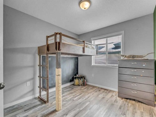 416 Redcliff Way Se, Redcliff, AB - Indoor