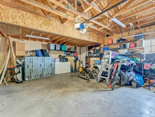 416 Redcliff Way Se, Redcliff, AB - Indoor Photo Showing Garage