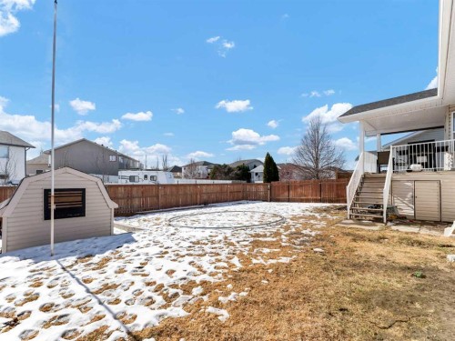 416 Redcliff Way Se, Redcliff, AB - Outdoor