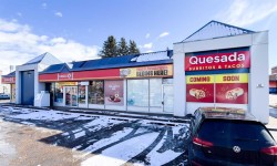 102 6 Avenue SE Medicine Hat, AB T1A 2S2