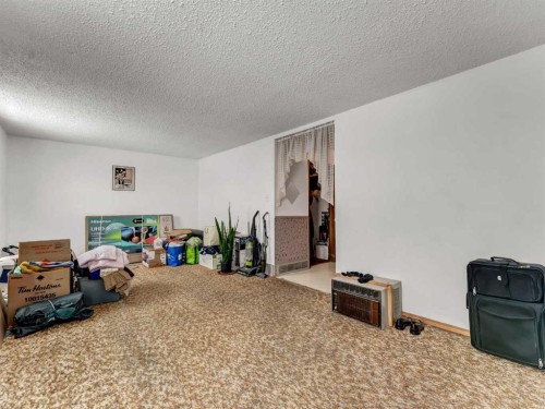 10 3 Street Se, Redcliff, AB 