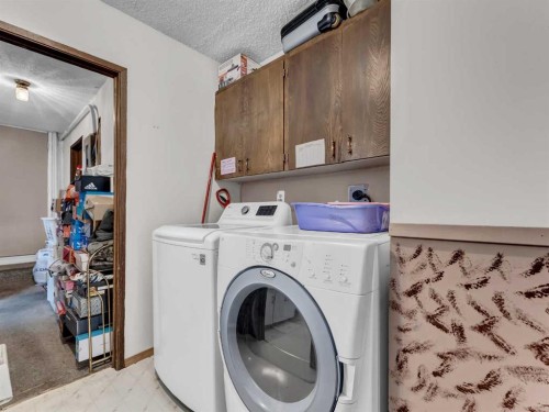 10 3 Street Se, Redcliff, AB 