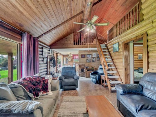 12228 Range Road 64, Rural Cypress County, AB - Indoor