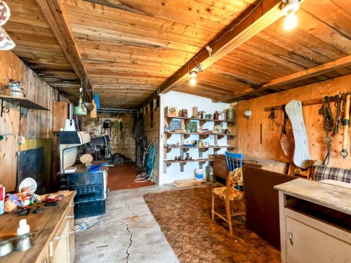 12228 Range Road 64, Rural Cypress County, AB - Indoor