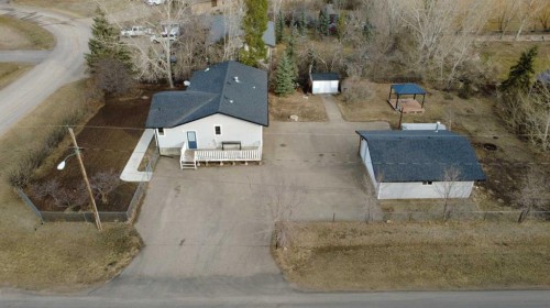 396 8 Street, Dunmore, AB - Outdoor