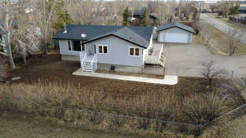 396 8 Street, Dunmore, AB - Outdoor