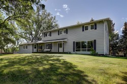150 9 Street NWDrumheller, AB T0J 0Y1