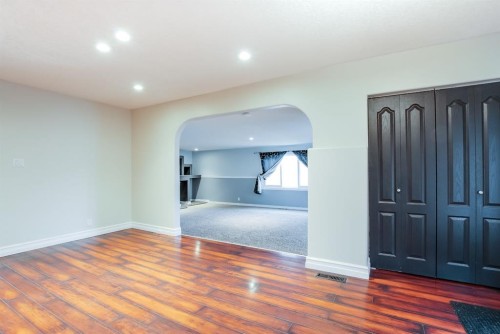 108 Cartwright Avenue, Veinerville, AB - Indoor Photo Showing Other Room