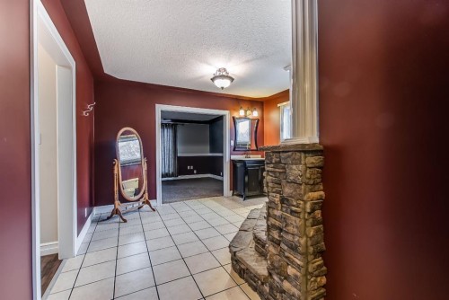 108 Cartwright Avenue, Veinerville, AB - Indoor Photo Showing Other Room
