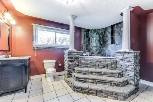 108 Cartwright Avenue, Veinerville, AB - Indoor Photo Showing Bathroom