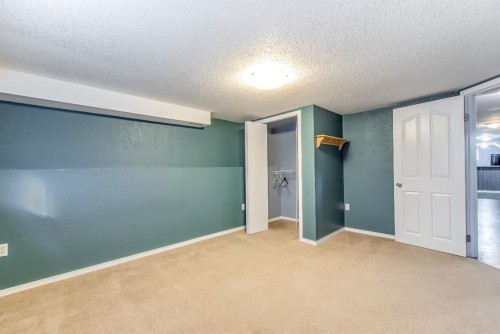 108 Cartwright Avenue, Veinerville, AB - Indoor Photo Showing Other Room