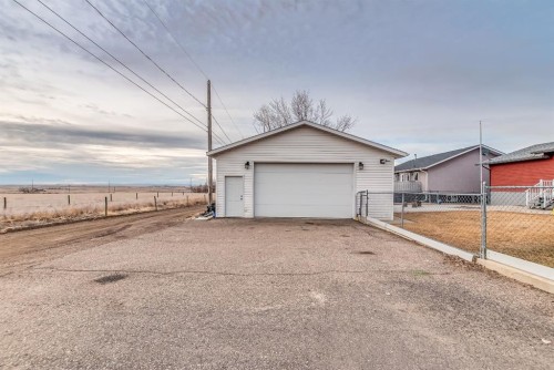 108 Cartwright Avenue, Veinerville, AB - Outdoor
