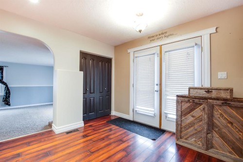 108 Cartwright Avenue, Veinerville, AB - Indoor Photo Showing Other Room